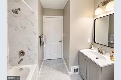 3818 Allison Street, Brentwood, MD 20722 - Photo 14