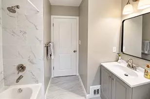 3818 Allison St, Brentwood, MD 20722 - Photo 14
