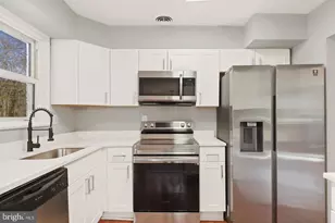 16703 Mattawoman Ln, Waldorf, MD 20601 - Photo 4