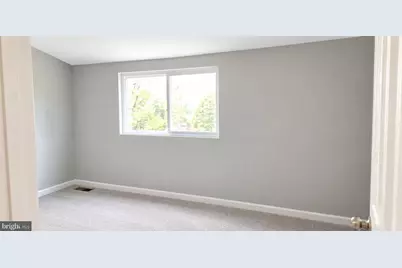 925 Clovis Avenue, Capitol Heights, MD 20743 - Photo 12