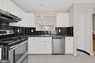 2946 Buckthorn Ct, Lanham, MD 20706 - Photo 14