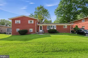 6909 Calvin St, Fort Washington, MD 20744 - Photo 2