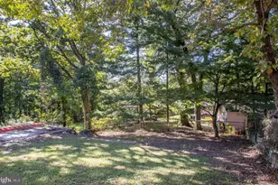 1602 Kindlewood St, Hyattsville, MD 20785 - Photo 16