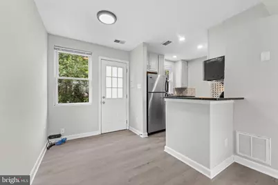 6908 Hawthorne Street, Landover, MD 20785 - Photo 8