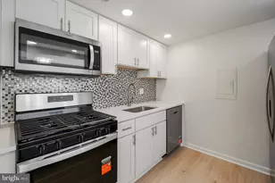 8108 Lakecrest Dr, Greenbelt, MD 20770 - Photo 12