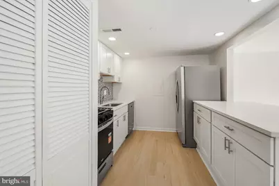 8108 Lakecrest Drive, Greenbelt, MD 20770 - Photo 10