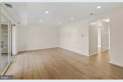 8108 Lakecrest Drive, Greenbelt, MD 20770 - Photo 16