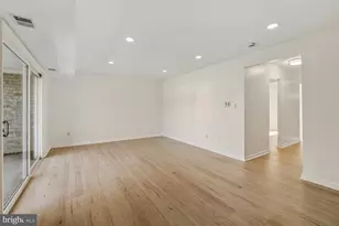 8108 Lakecrest Dr, Greenbelt, MD 20770 - Photo 16