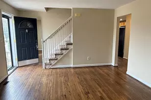 2421 Ramblewood Dr, District Heights, MD 20747 - Photo 2