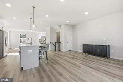 1042 Highpoint Trl, Laurel, MD 20707 - Photo 10