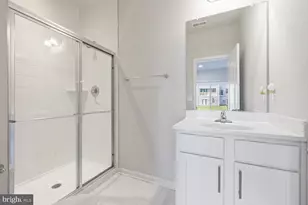 1042 Highpoint Trl, Laurel, MD 20707 - Photo 6