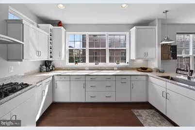 511 Triggerfish Drive #467, Oxon Hill, MD 20745 - Photo 10