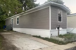 9520 Dogwood Park St, Capitol Heights, MD 20743 - Photo 2