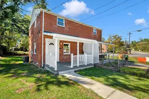 720 Cabin Branch Dr, Capitol Heights, MD 20743 - Photo 2