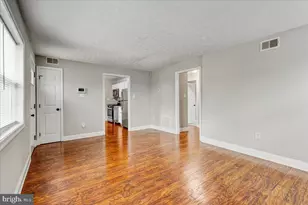 316 Carmody Hills Dr, Capitol Heights, MD 20743 - Photo 2