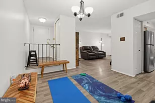 7818 Hanover Pkwy, Greenbelt, MD 20770 - Photo 4