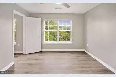 6602 Lake Park Drive #202, Greenbelt, MD 20770 - Photo 16