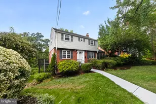 2416 Lake Ave, Landover, MD 20785 - Photo 2