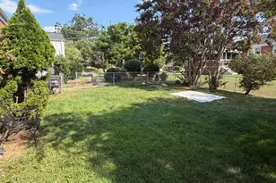2027 Jameson St, Temple Hills, MD 20748 - Photo 14