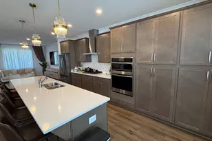 16031 Hyde Pk Pl, Bowie, MD 20716 - Photo 6