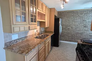 3329 Huntley Sq Dr, Temple Hills, MD 20748 - Photo 10