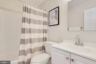 6918 Flag Harbor Dr, District Heights, MD 20747 - Photo 12