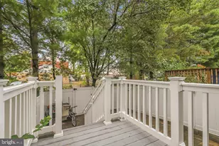 6918 Flag Harbor Dr, District Heights, MD 20747 - Photo 18