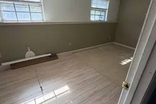 8703 Reicher St, Hyattsville, MD 20785 - Photo 6