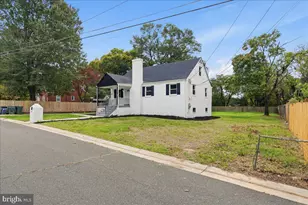 4201 Skyline Dr, Suitland, MD 20746 - Photo 2