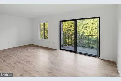 6936 Hanover Parkway #402, Greenbelt, MD 20770 - Photo 4