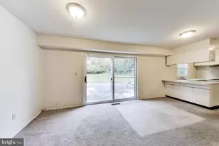 12221 Marne Ln, Bowie, MD 20715 - Photo 10