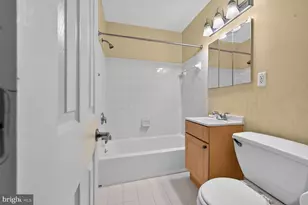 5601 Parker House Terrace, Hyattsville, MD 20782 - Photo 16