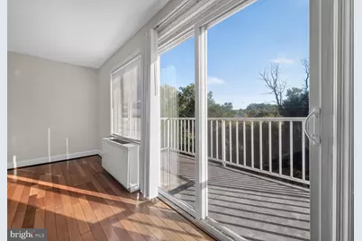 5601 Parker House Terrace #419, Hyattsville, MD 20782 - Photo 4