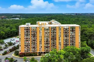 6100 Westchester Park Dr, College Park, MD 20740 - Photo 2