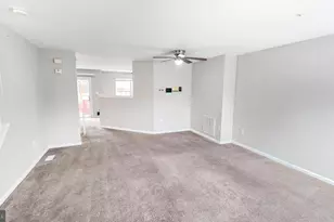 841 Alabaster Ct, Capitol Heights, MD 20743 - Photo 2