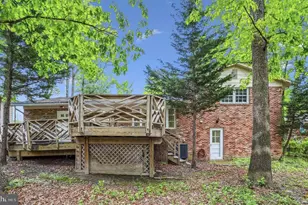 2406 Mistletoe, Adelphi, MD 20783 - Photo 12