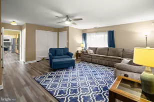 12703 Blossom Ln, Bowie, MD 20715 - Photo 22