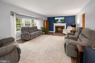 12703 Blossom Ln, Bowie, MD 20715 - Photo 6