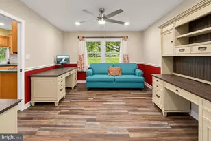 12703 Blossom Ln, Bowie, MD 20715 - Photo 18