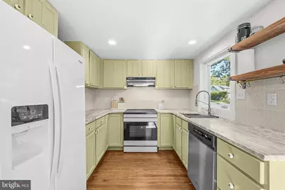 5809 Quintana Street, Riverdale, MD 20737 - Photo 10
