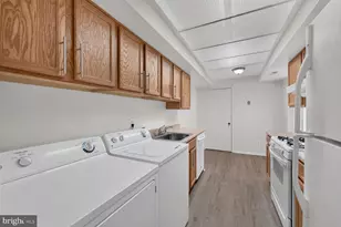 10251 Prince Pl, Upper Marlboro, MD 20774 - Photo 8
