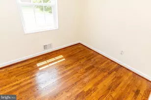 5014 N Englewood Dr, Capitol Heights, MD 20743 - Photo 24