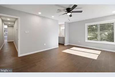 37 Lakeside Drive, Greenbelt, MD 20770 - Photo 10