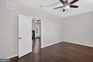 510 Overlook Park Dr, Oxon Hill, MD 20745 - Photo 30