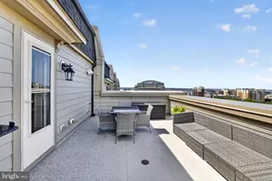 510 Overlook Park Dr, Oxon Hill, MD 20745 - Photo 32