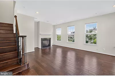 510 Overlook Park Drive #32, Oxon Hill, MD 20745 - Photo 6