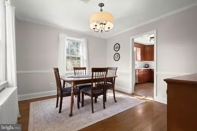 6904 Wake Forest Drive, College Park, MD 20740 - Photo 12