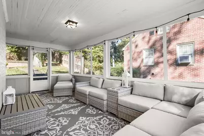 6904 Wake Forest Drive, College Park, MD 20740 - Photo 22