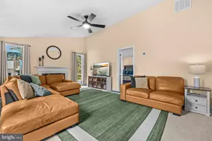 3807 Winchester Ln, Bowie, MD 20715 - Photo 18