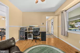 3807 Winchester Ln, Bowie, MD 20715 - Photo 12